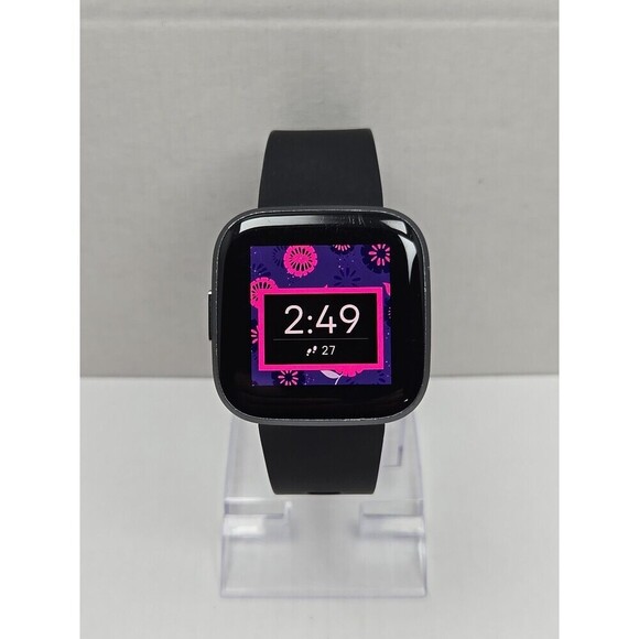 Fitbit Versa 2 Smartwatch Rose Gold 40mm Alexa WR50 Always On Display W/Charger - Picture 1 of 10